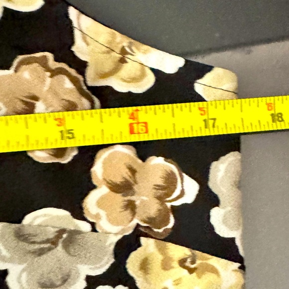 Floral midi semi sheer dress - Picture 5 of 7